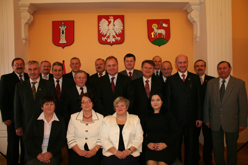 Zdjęcie Radni Rady Powiatu w Wieluniu Kadencji 2010 - 2014 _019_001_224678